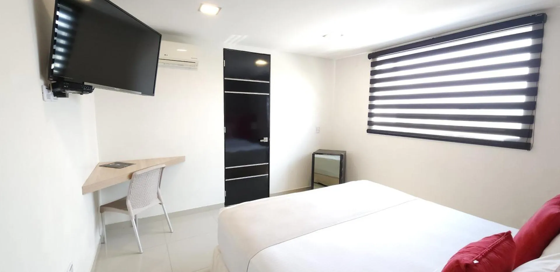 Hotel Blue 66 Cali 4*,  Colombia