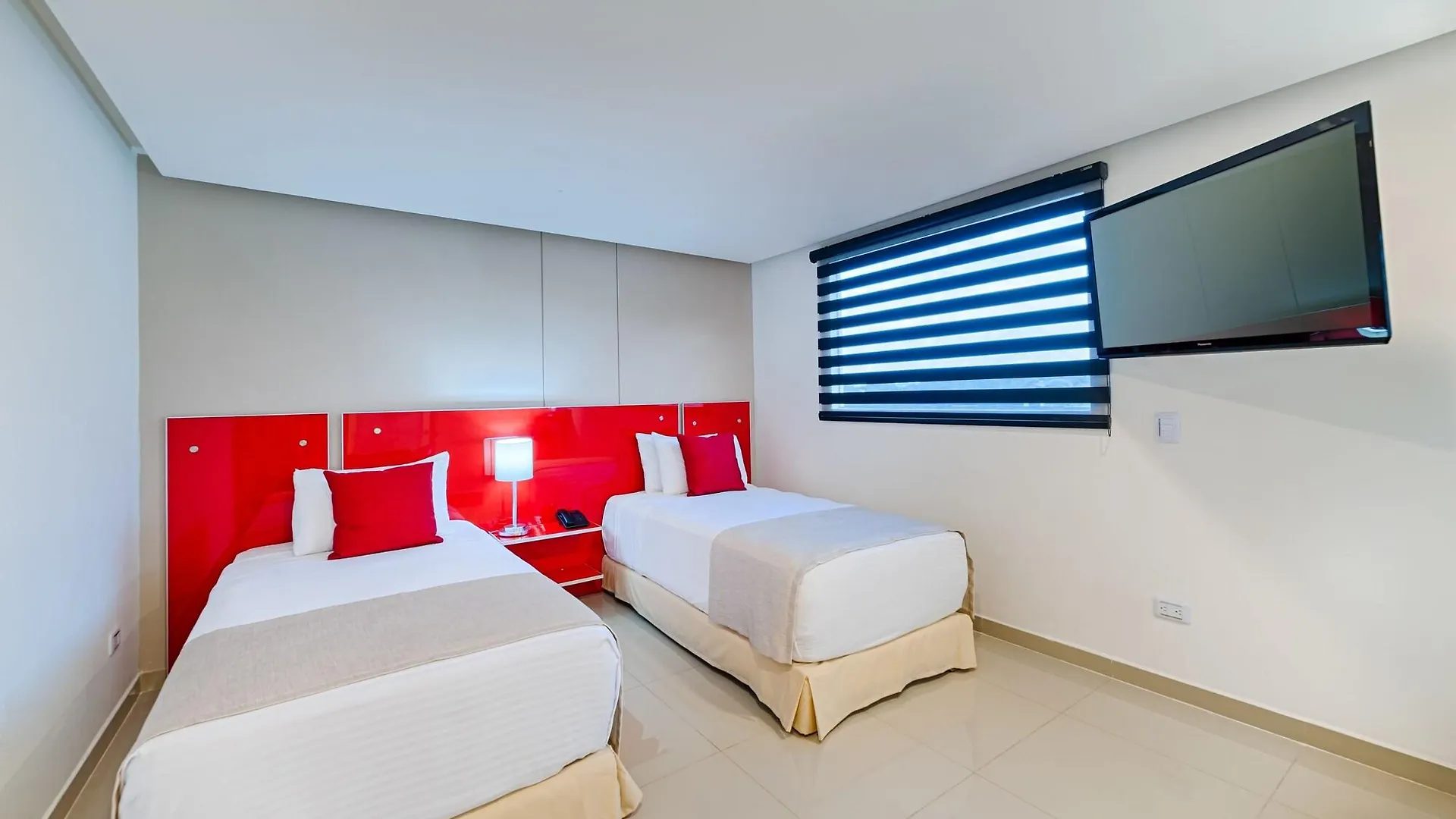 Hotel Blue 66 كالي